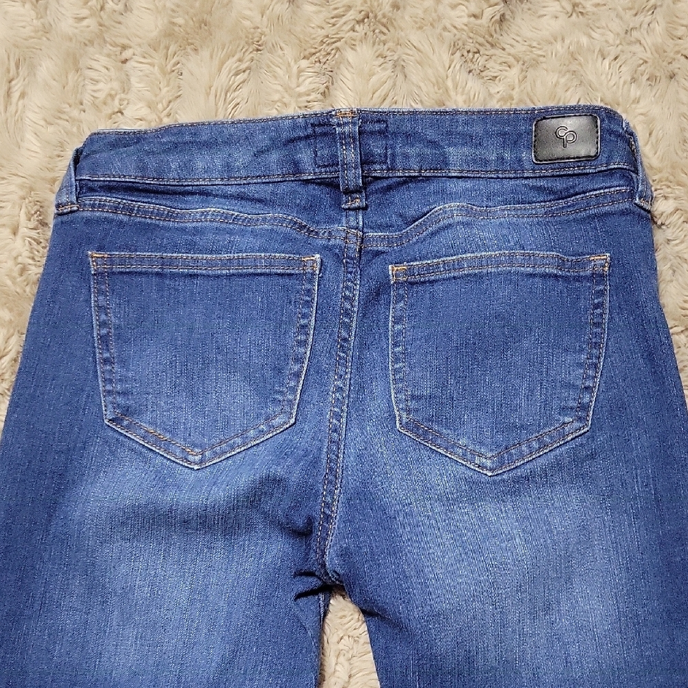 🌞Celebrity Pink Women's Distressed Blue Skinny Capris Size 1/25 - Picture 4 of 9